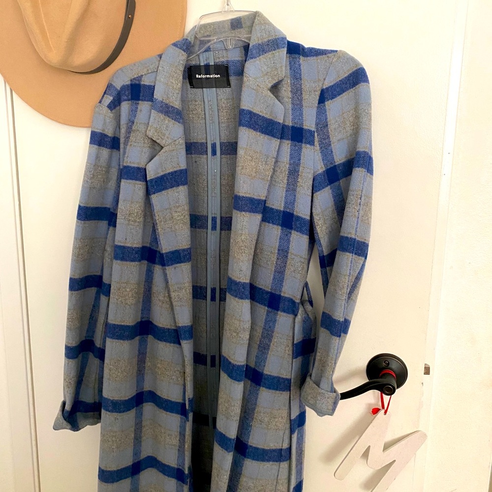 Reformation wool blend coat 🧥